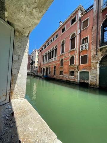 San Marco Apartment With Canal View Veneţia Exterior foto