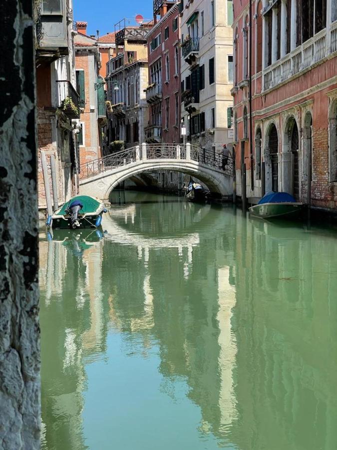 San Marco Apartment With Canal View Veneţia Exterior foto