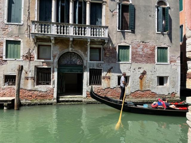 San Marco Apartment With Canal View Veneţia Exterior foto